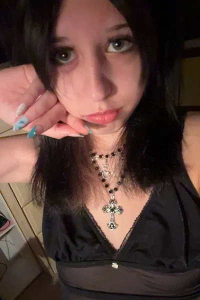 Flipped Chat AI – kalbėkite su Anna