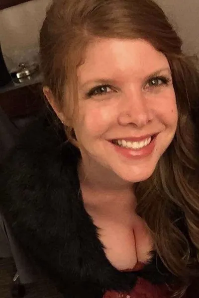 Flipped Chat AI – Chat dengan Bethany