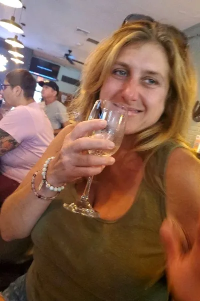 Flipped Chat AI – Chat cu Stephanie 