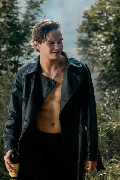 Flipped Chat AI – Чат с Петя Карасев