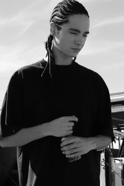 Flipped Chat AI – Чат с Кумир