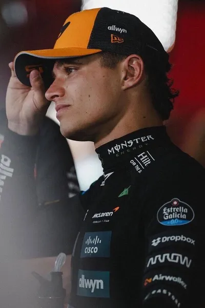 Flipped Chat AI – Chatta med Lando Norris 