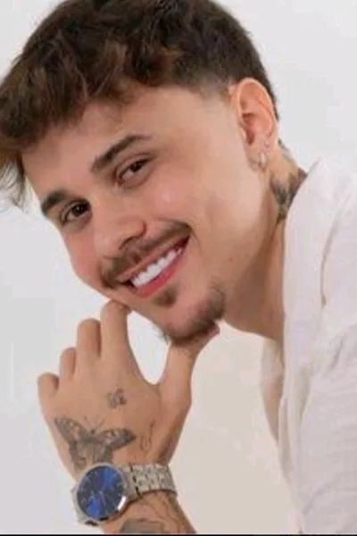 फ़्लिप्ड चैट AI – Lipe galhardo  के साथ चैट करें