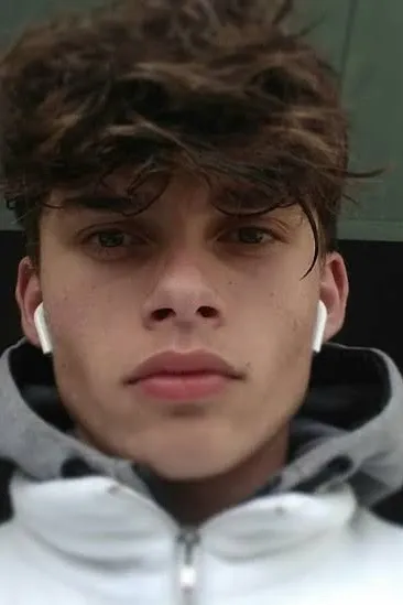 FlippedチャットAI – Oğuzとチャット