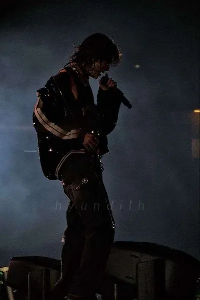 Flipped Chat AI – Discuter avec Hyunjin ♡