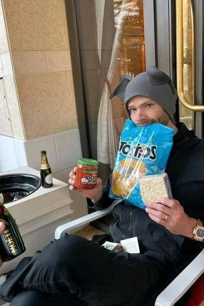 الذكاء الاصطناعي للدردشة المعكوسة – الدردشة مع Jared Padalecki 