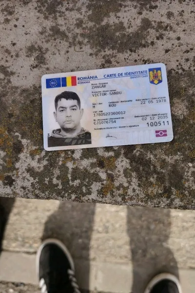 Flipped Chat AI – razgovarajte s Adrian Mureșan