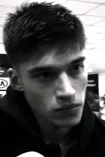 Flipped Chat AI – Чат с Damian