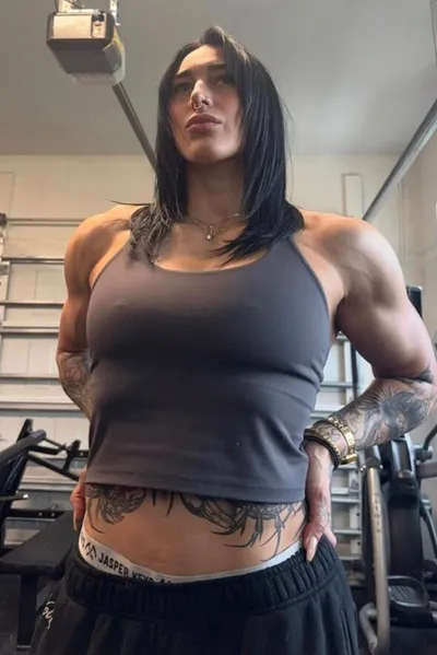 Flipped Chat AI – kalbėkite su Rhea Ripley-wlw