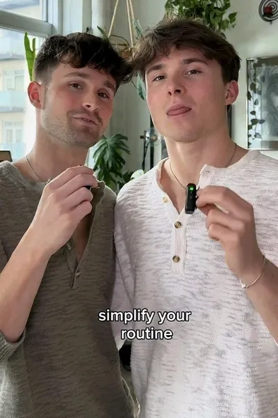 Flipped Chat AI – Chat s Griffin & Spencer