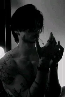 FlippedチャットAI – Aaronとチャット