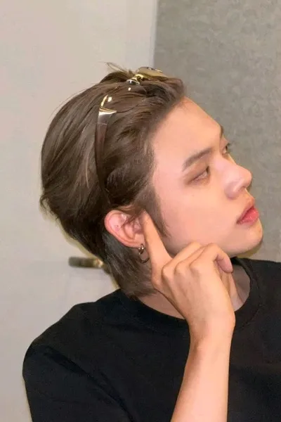 फ़्लिप्ड चैट AI – Choi Yeonjun  के साथ चैट करें