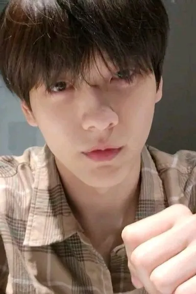 Flipped Chat AI – 與 Choi Soobin  聊天