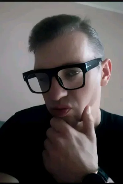 Odwrócony czat AI – rozmawiaj z Andrzej 