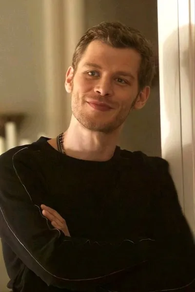 Flipped Chat AI – Чат с Клаус 