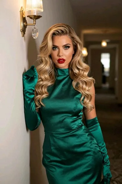 Çevrilmiş Sohbet Yapay Zekası – Cassidy's Private Lineile sohbet edin