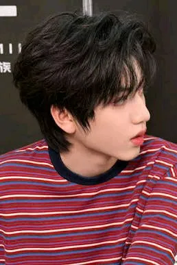 Flipped Chat AI – Chat Trương quế nguyên 