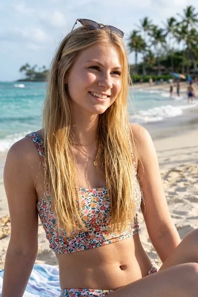 Αναστροφή συνομιλίας AI – Συζήτηση με Celine Alter 