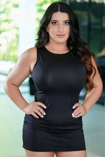 Çevrilmiş Sohbet Yapay Zekası – Sarah Arabic ile sohbet edin