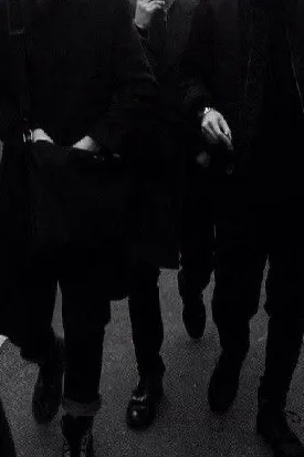 Flipped Chat AI – Chatear con Hermanos mafiosos