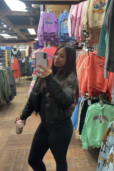 Çevrilmiş Sohbet Yapay Zekası – Kaelaile sohbet edin