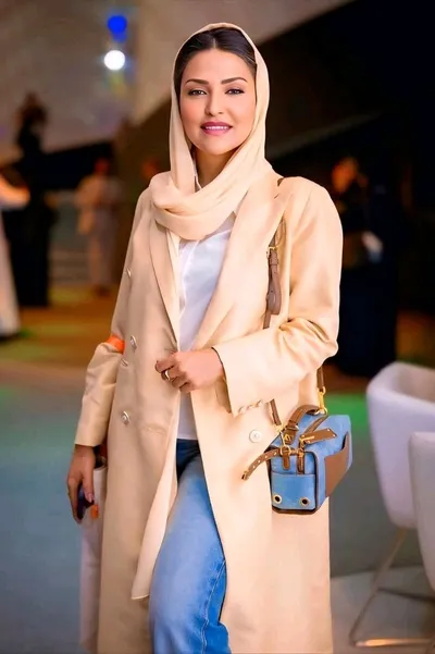 Flipped Chat AI – 與 Soraya Vesper 聊天