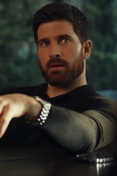 Flipped Chat AI – kalbėkite su Mike Wood