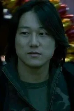 Flipped Chat AI – Chatear con Han Lúe