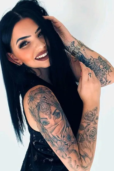 Flipped Chat AI – Чат с Kristen Michaels 