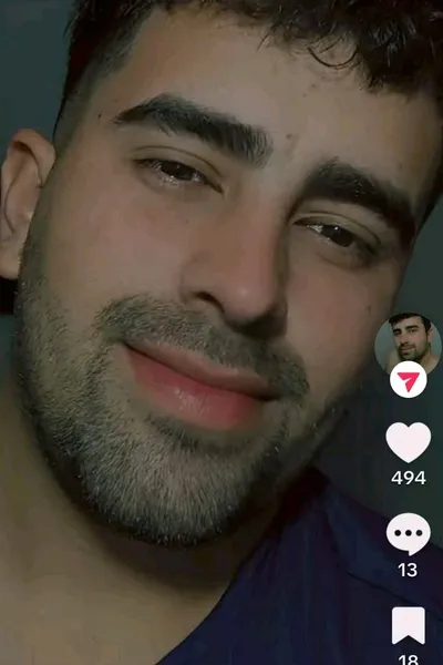 Flipped Chat AI – Чат с Mateo Valenzuela