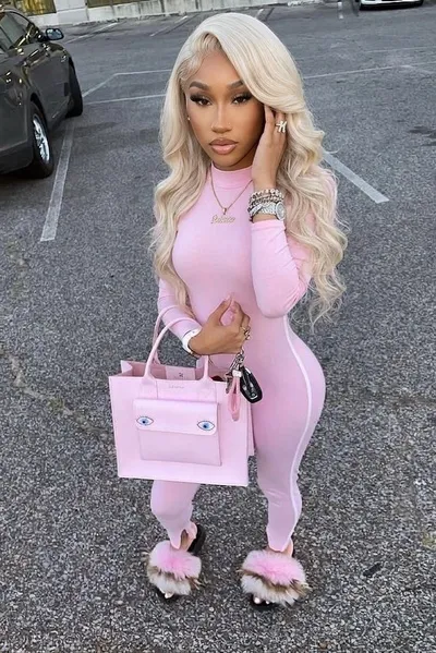 Flipped Chat AI – Chat cu Pumpkin T. Chandler