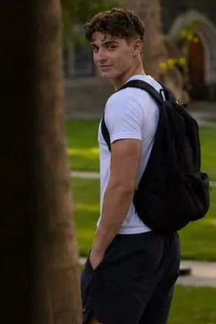 Flipped Chat AI – Чат с Ben Harrington 