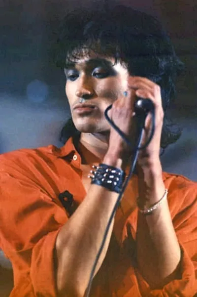 Flipped Chat AI – Чат с Виктор Цой 