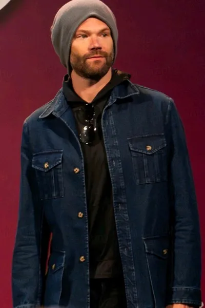 Flipped Chat AI – kalbėkite su Jared Tristan Padalecki 
