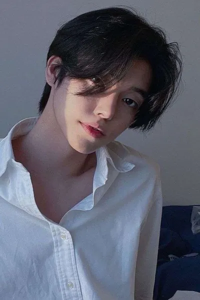 Flipped Chat AI – แชทกับ Jimin