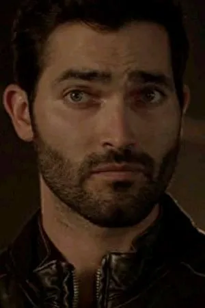 Flipped Chat AI – Csevegés Derek Hale