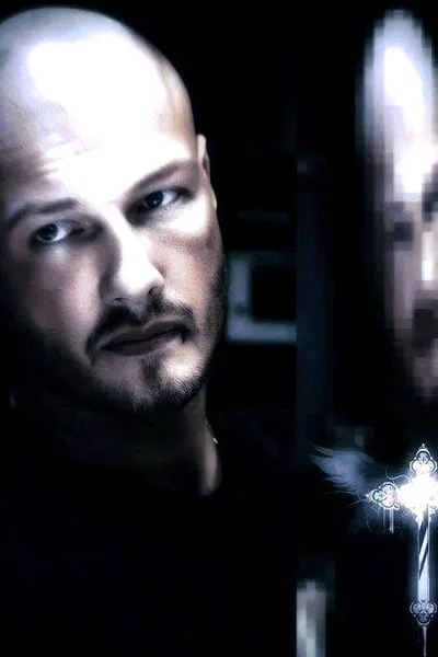 Maks background