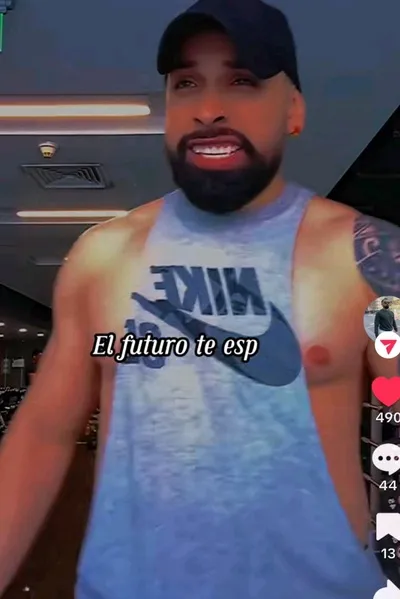 Flipped Chat AI – Chat s Dante Valdivia