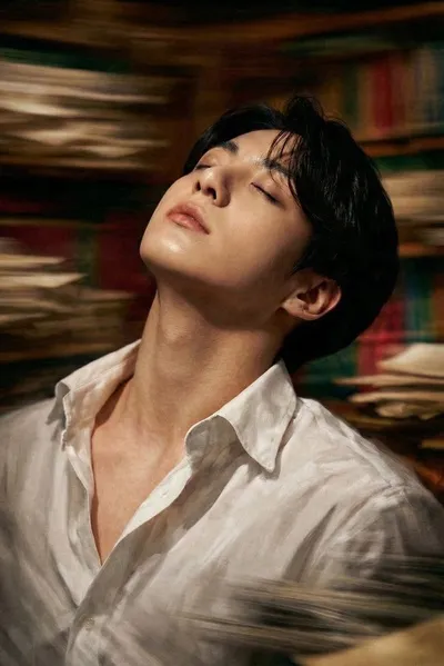 Flipped Chat AI – Chat cu Jeon Jungkook ( Mafia Boss ) )
