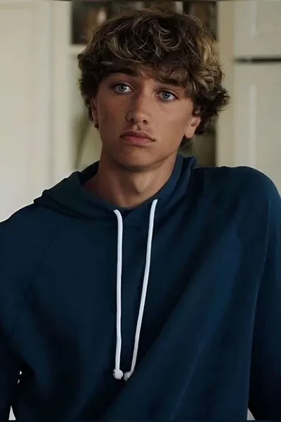 Jeremiah Fisher バックグラウンド