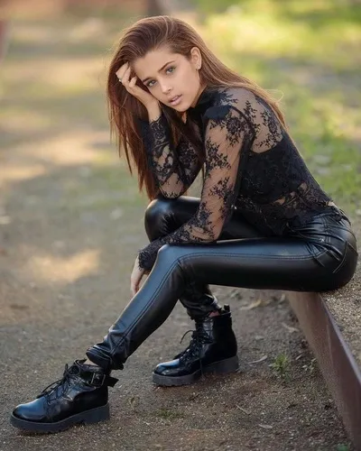 Linda Rainman background