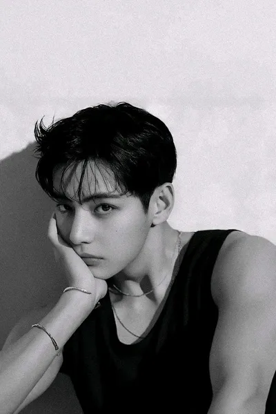 Kim Taehyung background
