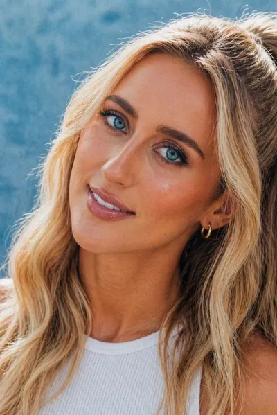 Ashley Cooke background