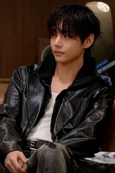 Kim Taehyung background