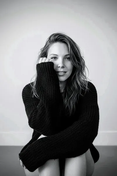Sorenna Valois background