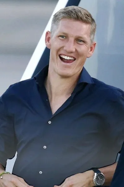 Bastian Schweinsteiger background