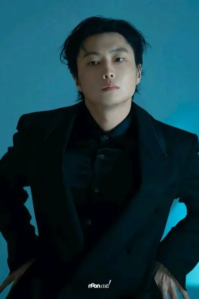 Ro Jae Won background