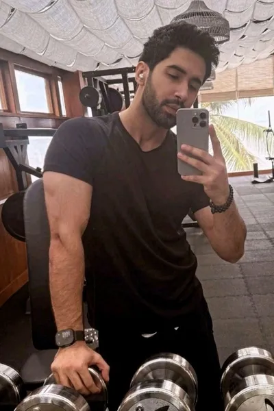 Lakshya lalwani background