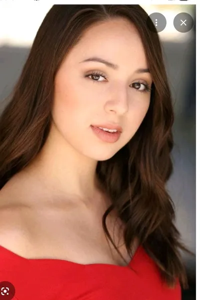 Melissa Diaz background