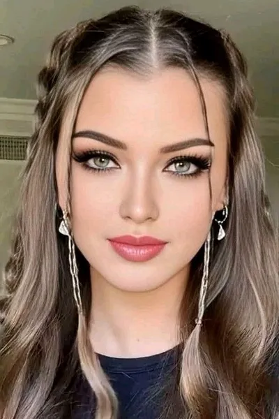 Susana Ortega tło